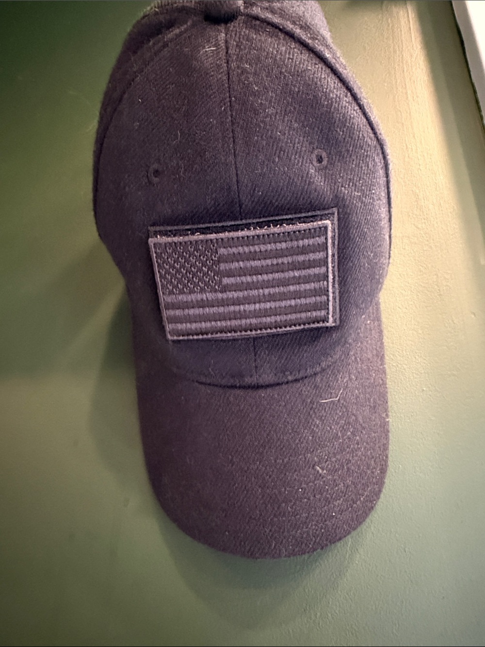 Under Amour Project Rock Men's Black Tactical Baseball Cap with Removable Patch.
